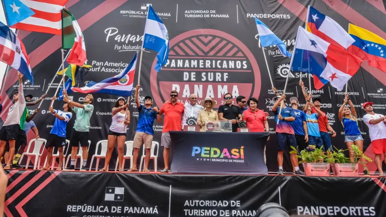 Pan-Americano de Surf da PASA reuniu 234 atletas de 17 países em Playa Venao, Panamá. Foto: Michael Tweddle